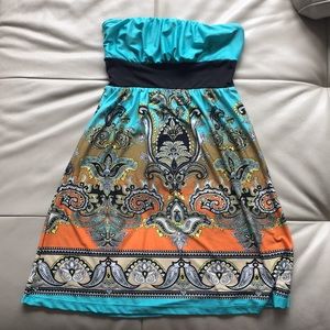 Strapless dress